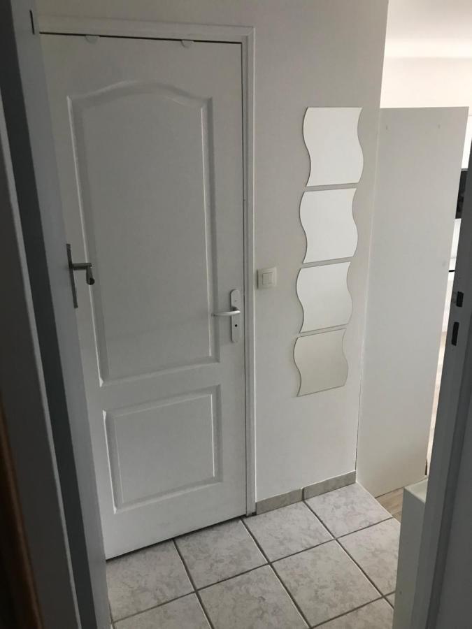 Studio Moderne Au Calme Cappelle-la-Grande Kültér fotó